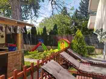 Childrens Play Area - Outdoor